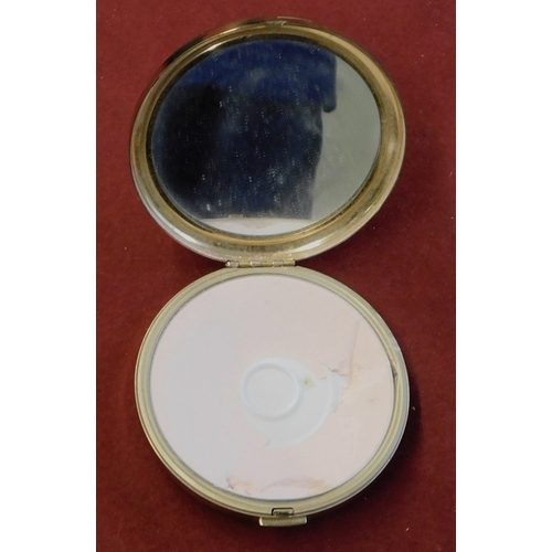 588 - Compacts - One Kigo powder compact, gold colour, one Stratton powder compact, gold coloured (2 in to... 