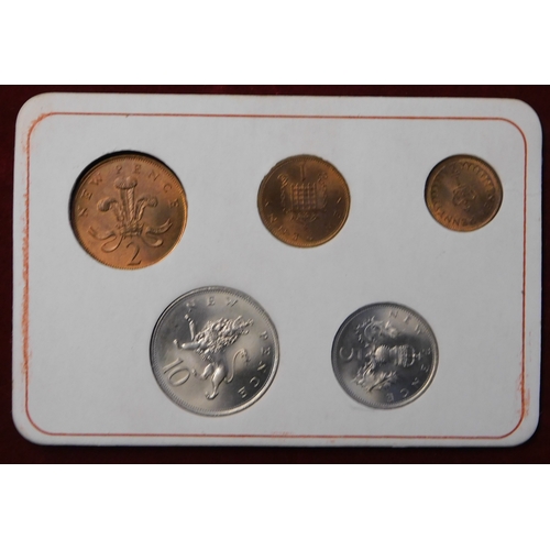 148 - Black Deed box - Ex Estate with quantity of crowns 1953 to recent (100's). Wholesale