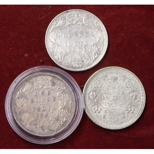 159 - India Silver Rupees, 1887, GVF, 1901 GEF 1942 GEF (3)