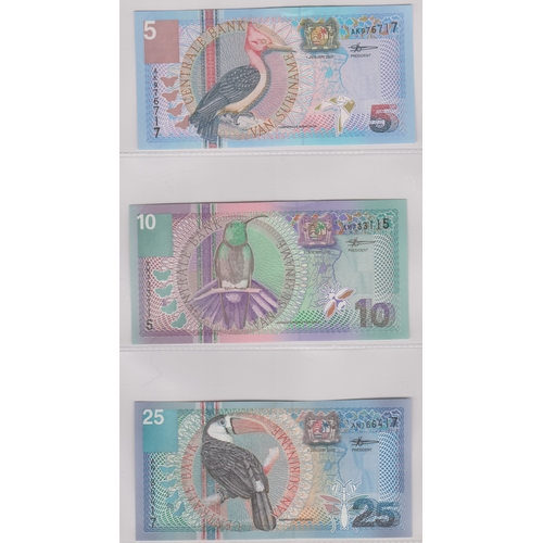 211 - Suriname 1963-2000 - Collection of (23 notes) VF to AUNC 2000s, Birds AUNC to 5000 Gild (152)