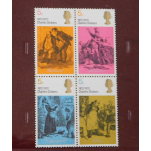 513 - Great Britain 1958-1970 Ring binder with u/m regional issues pule folder with u/m commemoratives in ... 