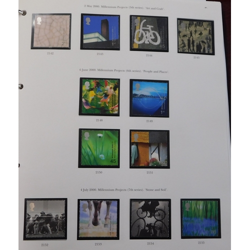 544 - Great Britain 1962-2004 2 albums with sparse u/m and used