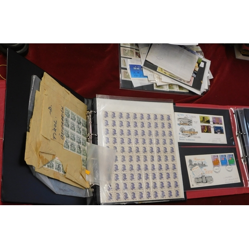 546 - Worldwide album with postal cancellation collection plus (28) FDCs GB and Commonwealth