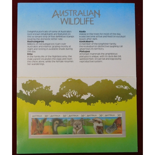 713 - Australia 1981-1987 Flora & Fauna presentation packs 1981 Wildlife x4 presentation packs, 1986 Nativ... 