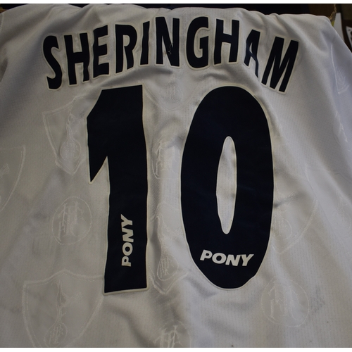 195 - Teddy Sheringham Tottenham signed replica shirt with 14 signatures of the Spurs squad from either th... 