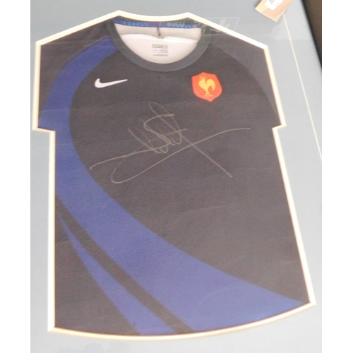 207 - Framed France shirt signed by Sebastien Chabal. Buyer collects