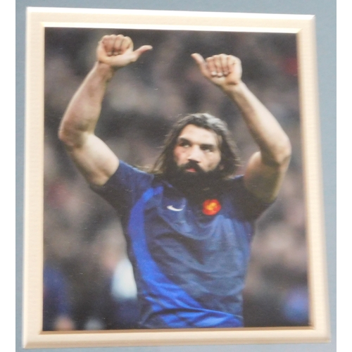 207 - Framed France shirt signed by Sebastien Chabal. Buyer collects