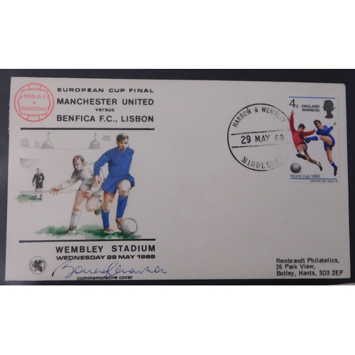 29 - European Cup Final 1968 Manchester United v Benfica. A folder of items relating to the European Cup ... 