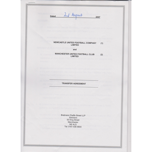 324 - The original fax of the contract received by Manchester United from Leeds United for the transfer of... 