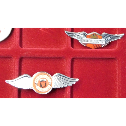 34 - Manchester United badges. A collection of about 260 badges from the 1960s to 2000s with a few pins a... 