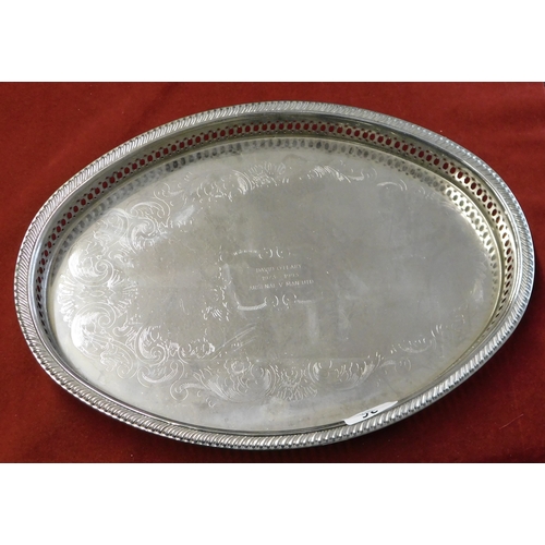 36 - A Silver plated salver presented to David O'Leary who completed 20 years service for Arsenal at the ... 