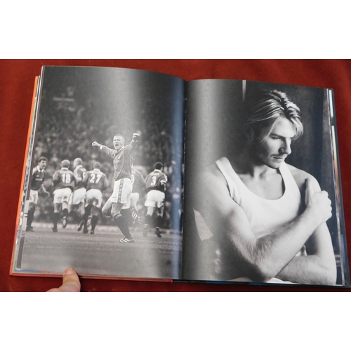 418 - Book, Football David Beckham My World Photography by Dean Freeman, very fine