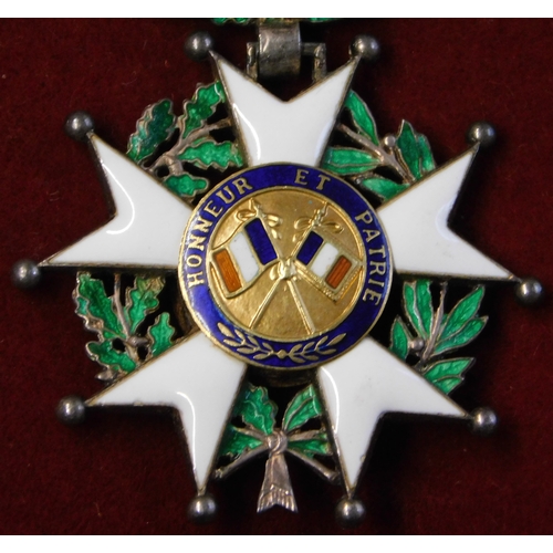 512 - French WWI Legion DHonneur in excellent condition