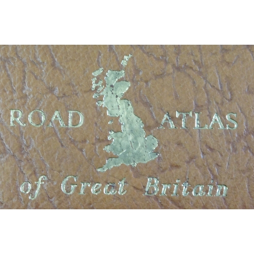 692 - Johnson's Motoring Atlas-Scale 6 miles - 1 inch-reprinted 1960's map of Great-Britain - enclosed in ... 