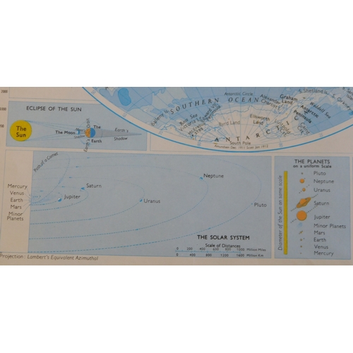 700 - Atlas (3) - Collins Westminster Atlas 1957, Philips Modern School Atlas 1971, Pocket Atlas of the Wo... 