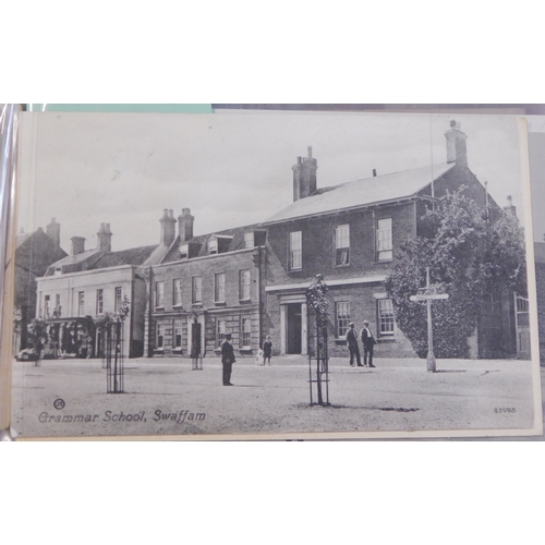 625 - Swaffham (Norfolk) - A lifetime fine collection in an album with a wide range of good postcards of t... 