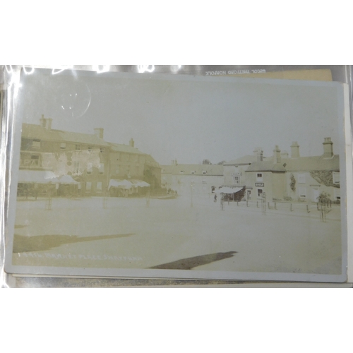 625 - Swaffham (Norfolk) - A lifetime fine collection in an album with a wide range of good postcards of t... 