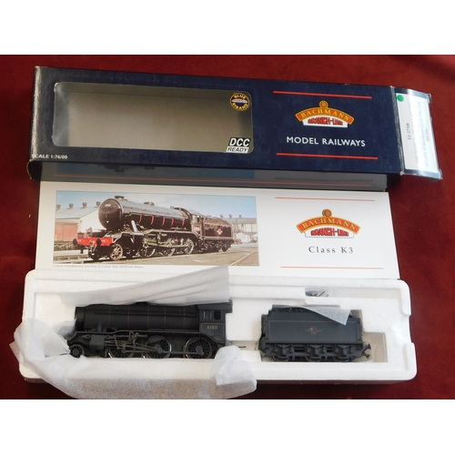 503 - Bachmann Locomotive 32-275K, Class K3 61811 BR Lined, black late crest, mint and boxed with certific... 