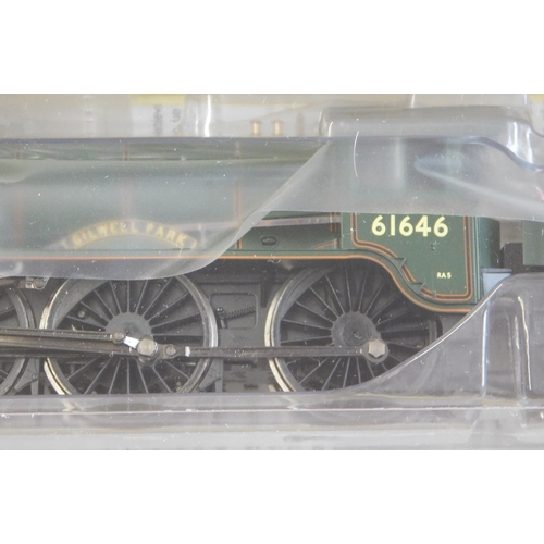 534 - Hornby Locomotive BR B17/6 No.61646 'Gilwell Park' mint and boxed