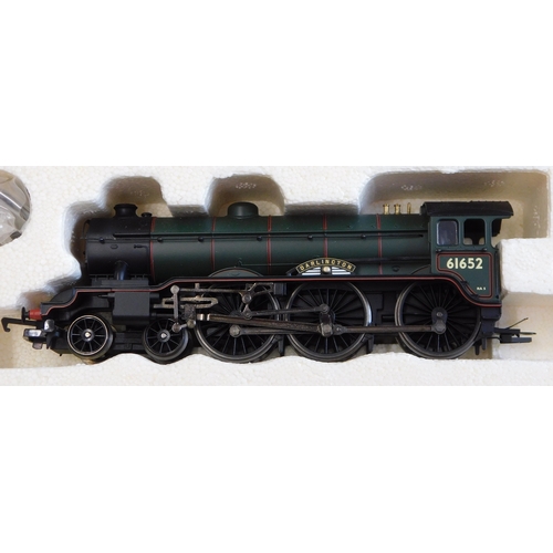 541 - Hornby Locomotive R2209 BR 4-6-0 Class B17/4 '61652 Darlington' mint and boxed