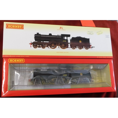 547 - Hornby Locomotive R3303 BR (Early) 4-4-0 D16/3 No.62581 (Weathered) mint and boxed retail £79