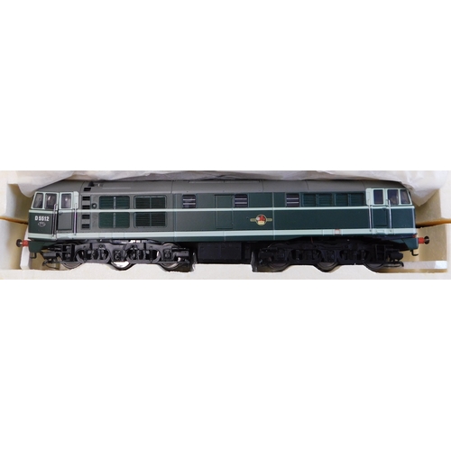 588 - Hornby BR Class 31 A-1-A Diesel Electric locomotive D5512 (R2420) mint and boxed