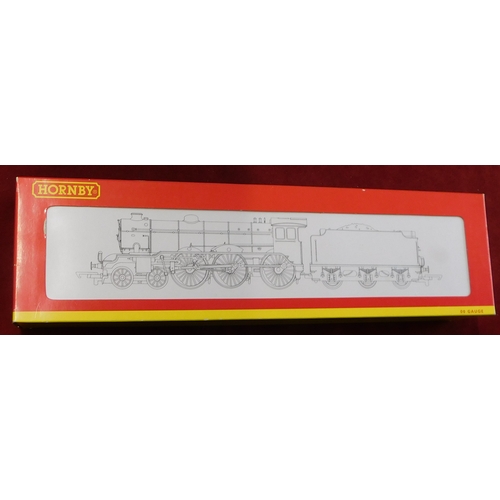 604 - Hornby Locomotive BR 4-6-0 Class B17/4 loco '616489 Arsenal' mint and boxed