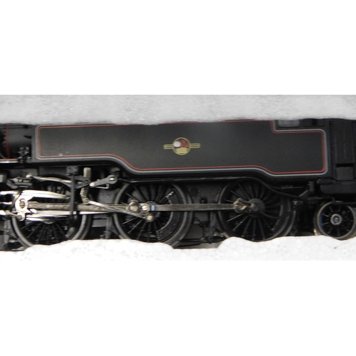 615 - Bachmann Locomotive Standard Class 4MT '80097' BR late crest 32-351 mint and boxed