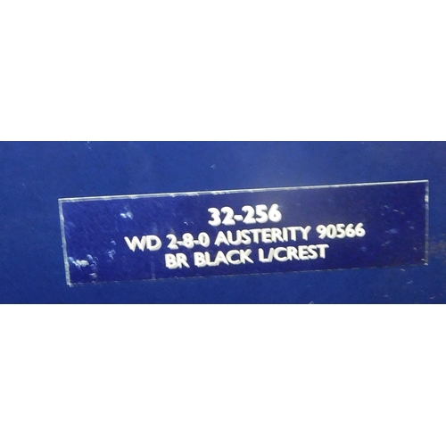 621 - Bachmann/Branch Line Locomotive WD 2-8-0 Austerity Locomotive BR black late crest '90566' (32-356) m... 