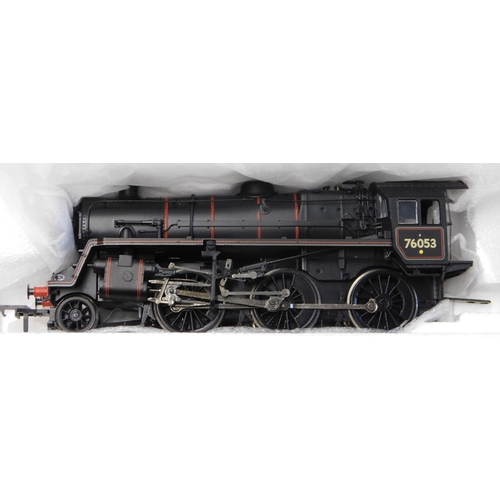 622 - Bachmann/Branch Line Locomotive Standard Class 4MT 2-6-0 '76053' BR back BR18 Tender Emblem (32-950)... 