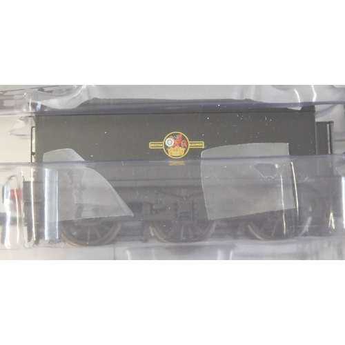 671 - Bachmann Locomotive 31-320 DC Robinson Class J11 BR black late crest 64325 mint and boxed