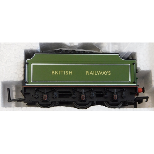 673 - Bachmann Locomotive 31-707 B161002 'Impala' Doncaster Green BR (W/U Generator) mint and boxed