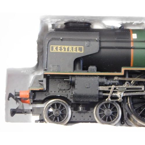 688 - Bachmann Locomotive 32-555 Class A1, 60130 'Kestrel' BR green late crest, minted and boxed