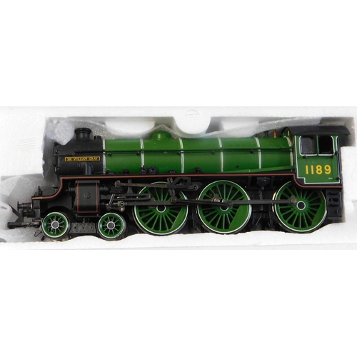 702 - Bachmann Locomotive 31-711 B1 1189 'Sir William Gray' LNER apple green, mint and boxed Retail £70