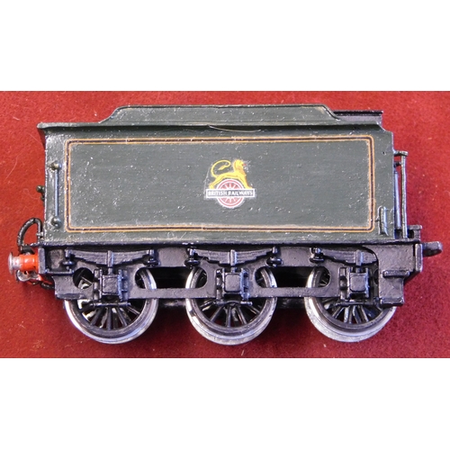 772 - McGowan Models (2) Aske Hall Loco and Tender B17/2 '61627' and Lambton Castle B17/2 - 61623 LNER bot... 