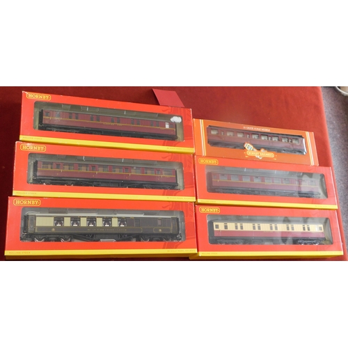 806 - Hornby Coaches SCX 1st class sleeper, (2) buffet car, 1st class and 1st class and 1st class braker a... 