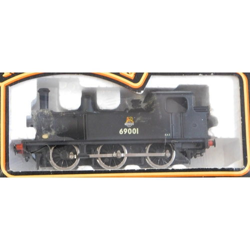 818 - Locomotives (3) Dapol J94 0-6-0 BR No.68080 Mainline British Rail No.10069, replica railways shunter... 