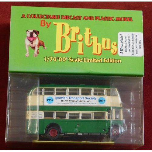 905 - Britbus 1:76 scale boxed, Britbus model No.AE-03 AEC Regent 111, double decker, excellent condition