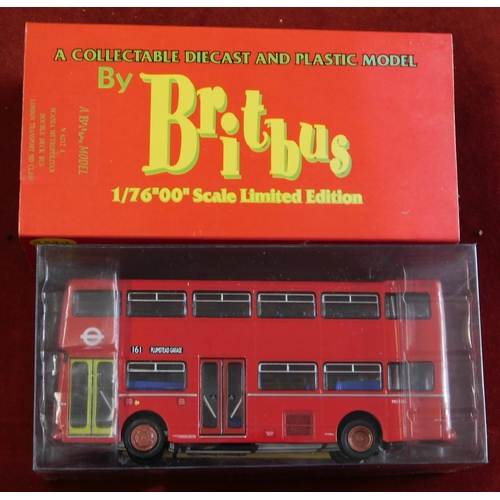 906 - Britbus 1:76 scale boxed, Britbus model N6212A Scania Metropolitan double decker, excellent conditio... 