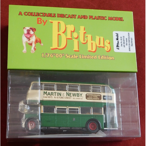 909 - Britbus 1:76 scale boxed, Britbus model No.AE-02 AEC Regent 111 double decker, excellent condition