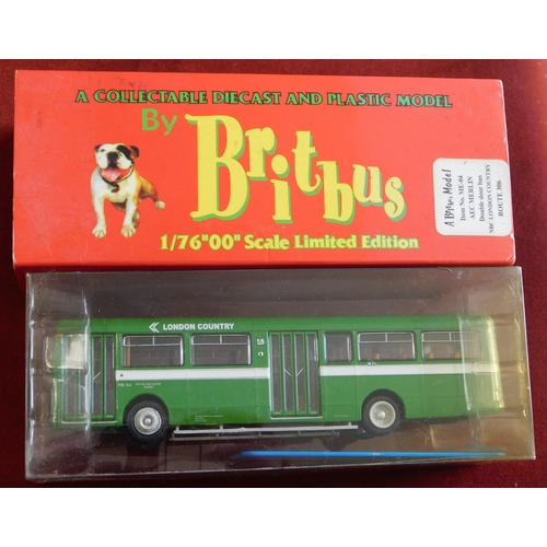 913 - Britbus 1:76 scale boxed, Britbus model No.ME-04 AEC Merlin single decker, excellent condition