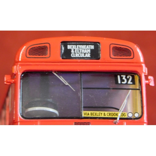 915 - Britbus 1:76 scale boxed, Britbus model No.AS1-02 London Transport, single decker, excellent conditi... 