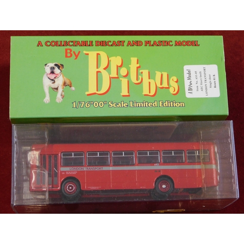 916 - Britbus 1:76 scale boxed, Britbus model No.AS1-05 SEC Short Swift, single decker, excellent conditio... 