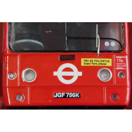 919 - Britbus 1:76 scale boxed, Britbus model No.AS2W-12 AEC Short Swift, single decker, excellent conditi... 