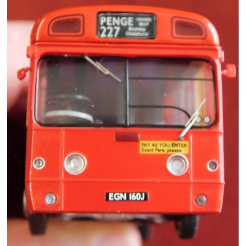 927 - Britbus 1:76 scale, No.AS2-03 Short Swift Route 227, excellent condition