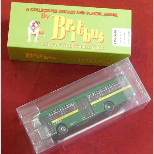 928 - Britbus 1:76 scale No.AS2-11 AEC Short Swift, London Country, single decker, excellent condition