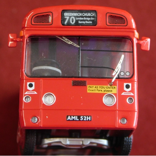 933 - Britbus 1:76 scale No.AS2-02 AEC Swift 33' London Transport Route 70, single decker boxed, excellent... 