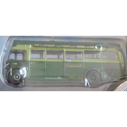 948 - Gilbow (4) boxed Buses 1:76 scale, vehicle no.29905 ,29907, 30004, 30006, excellent condition