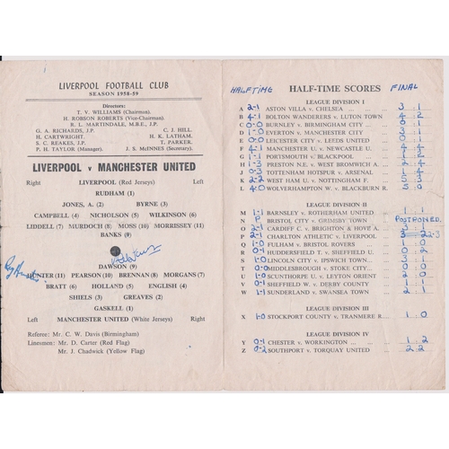 449 - Liverpool Reserves v Manchester United Reserves (31st Jan 1959) signed by Alex Davison and Reg Hunte... 