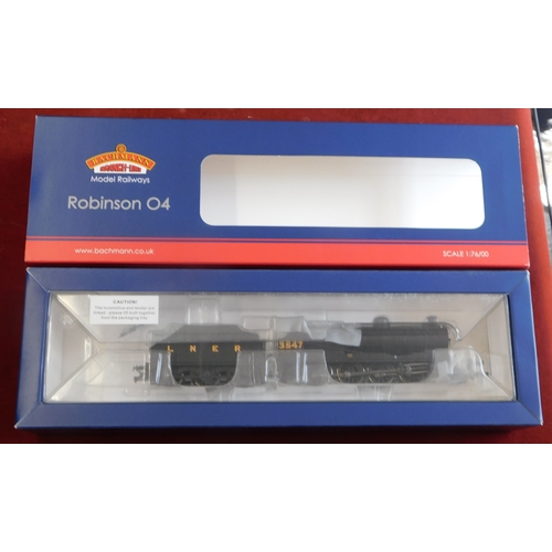 564 - Bachmann Robinson 04, 3547 LNER Black 31-005 mint and boxed